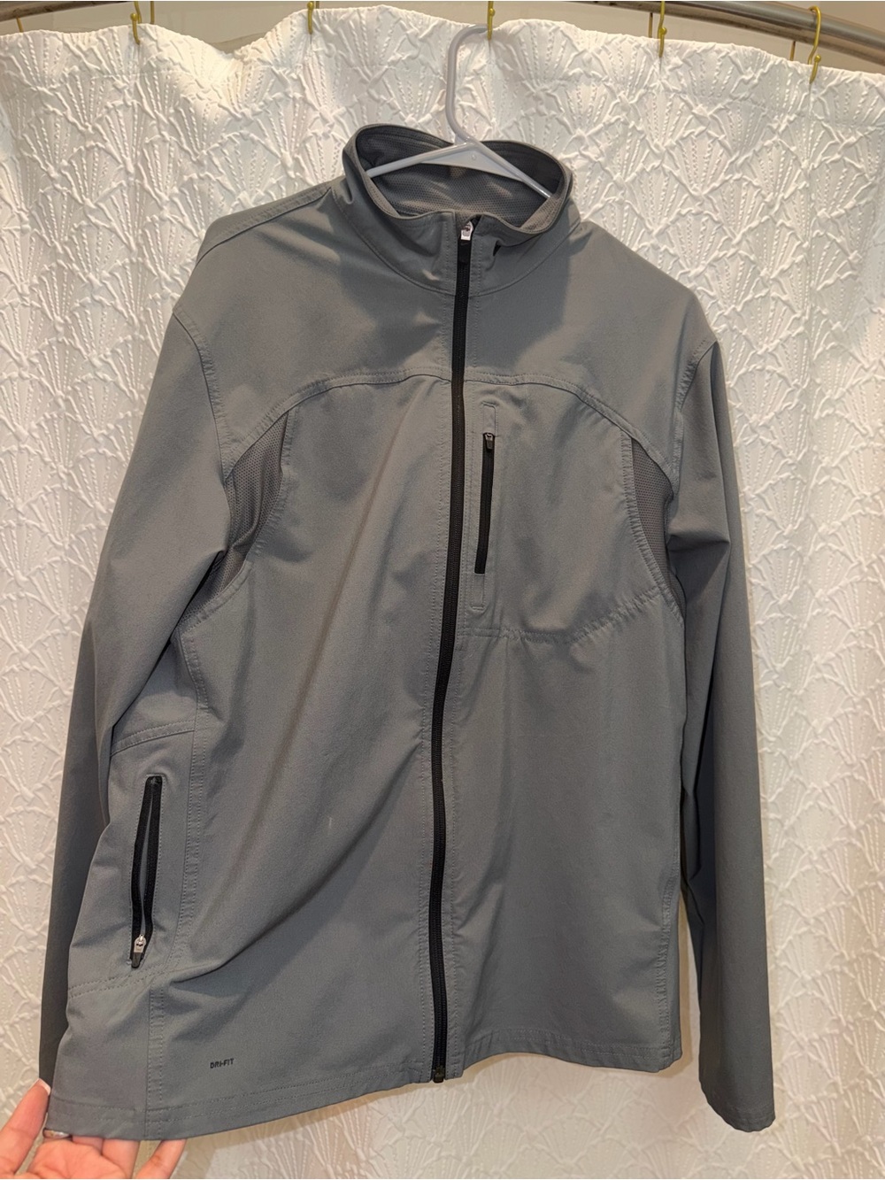 Nike Men's Gray Lightweight Softshell Jacket